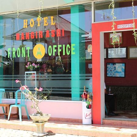 Penginapan Hotel Mangir Asri Giaoag 외부 사진